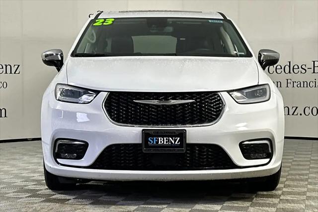 2023 Chrysler Pacifica Hybrid Limited