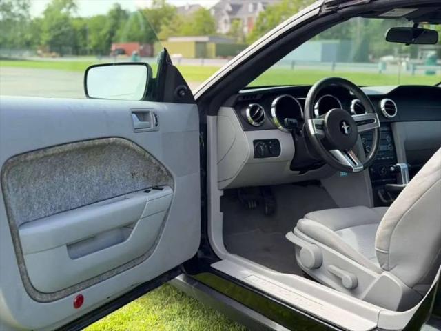 2009 Ford Mustang V6 Premium