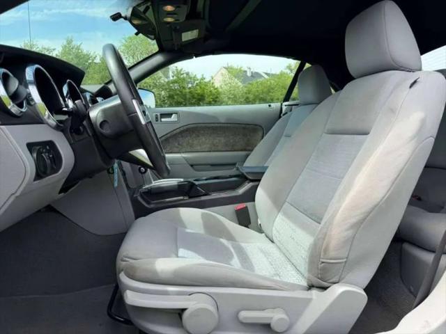 2009 Ford Mustang V6 Premium