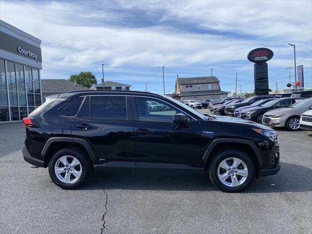 2021 Toyota RAV4 Hybrid LE