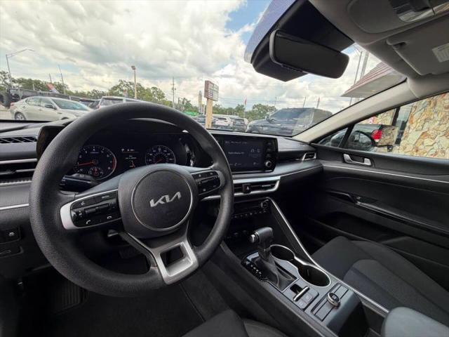 2023 Kia K5 LXS