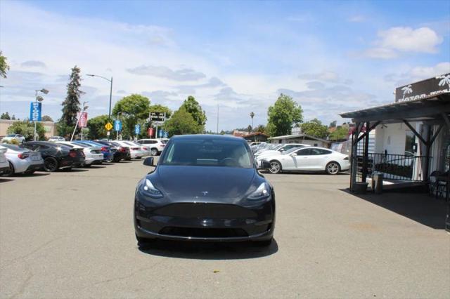 2024 Tesla Model Y Long Range Single Motor Rear-Wheel Drive