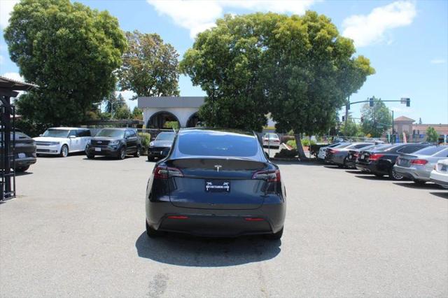 2024 Tesla Model Y Long Range Single Motor Rear-Wheel Drive