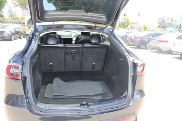 2024 Tesla Model Y Long Range Single Motor Rear-Wheel Drive
