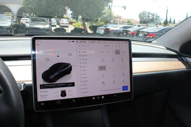 2024 Tesla Model Y Long Range Single Motor Rear-Wheel Drive