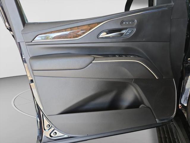 2023 Cadillac Escalade 4WD Sport Platinum