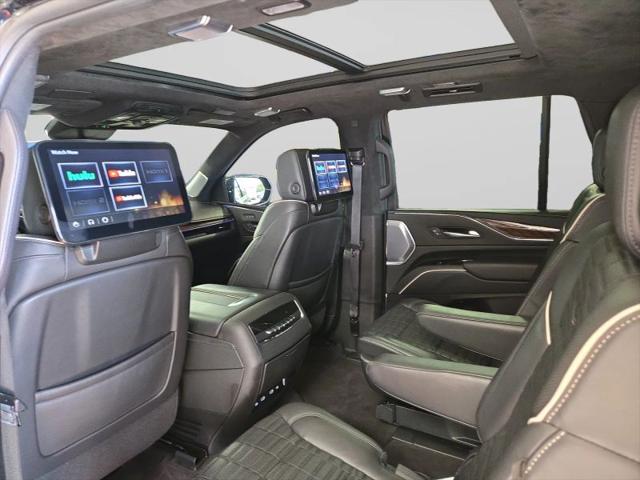 2023 Cadillac Escalade 4WD Sport Platinum