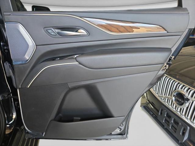 2023 Cadillac Escalade 4WD Sport Platinum