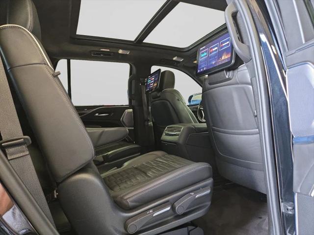 2023 Cadillac Escalade 4WD Sport Platinum
