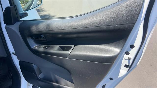2019 Nissan NV200 SV
