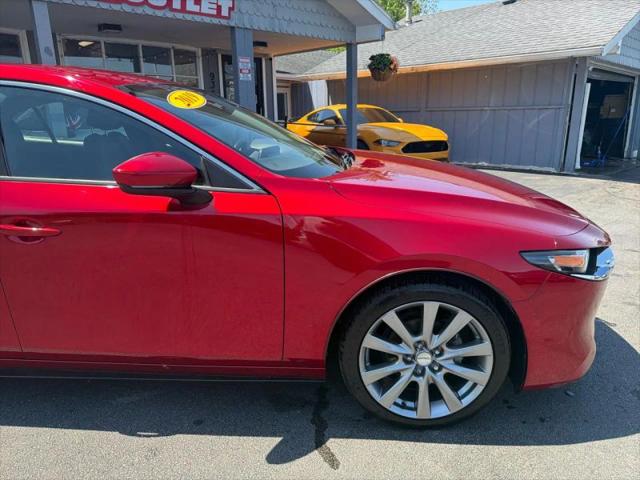 2019 Mazda Mazda3 Preferred Package