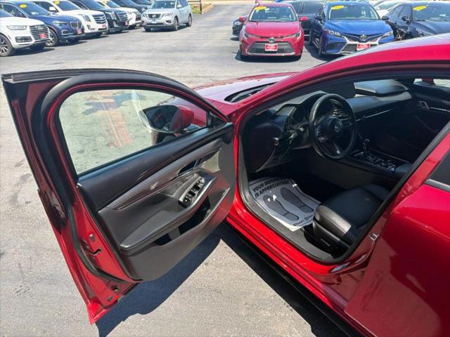 2019 Mazda Mazda3 Preferred Package
