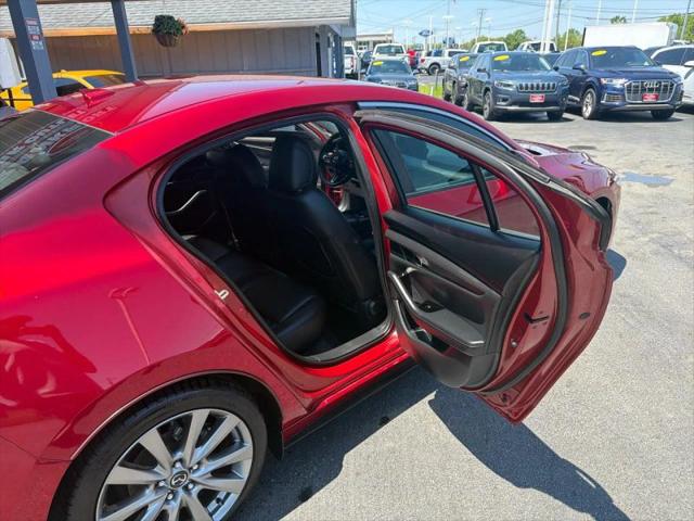 2019 Mazda Mazda3 Preferred Package