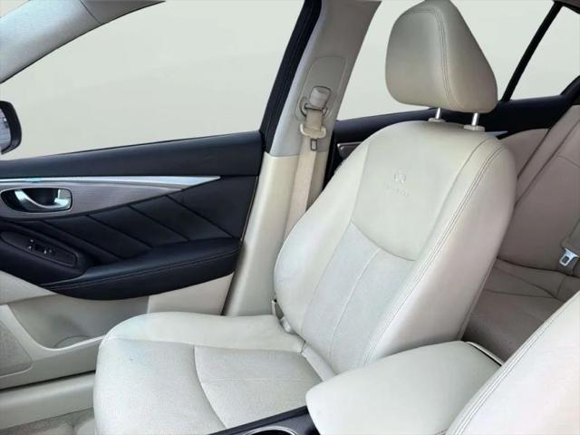 2014 INFINITI Q50 Premium