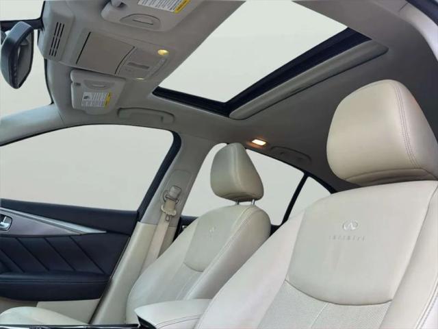 2014 INFINITI Q50 Premium