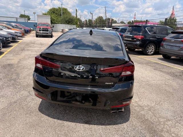 2019 Hyundai Elantra Sport