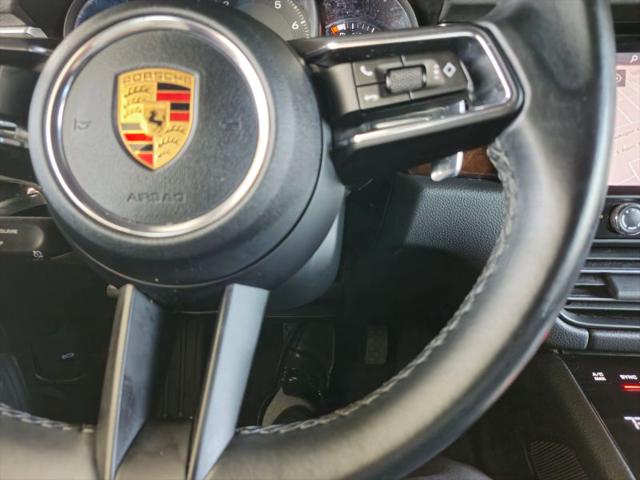 2022 Porsche Macan Base