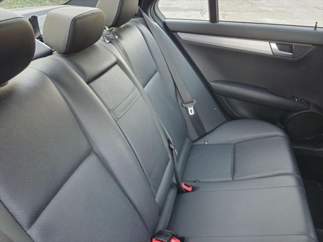 2014 Mercedes-Benz C 250 Luxury