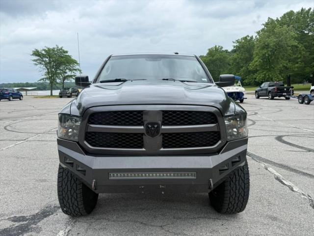 2019 Ram 1500 Classic Express Regular Cab 4x4 6'4" Box