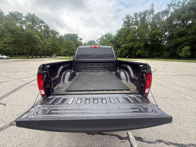 2019 Ram 1500 Classic Express Regular Cab 4x4 6'4" Box