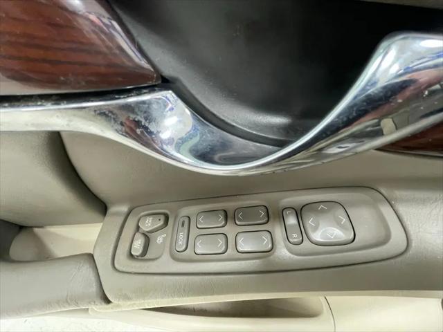 2003 Cadillac DeVille DHS