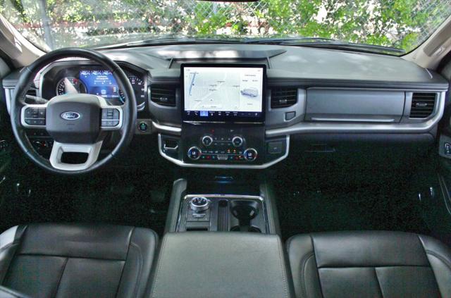 2022 Ford Expedition XLT MAX