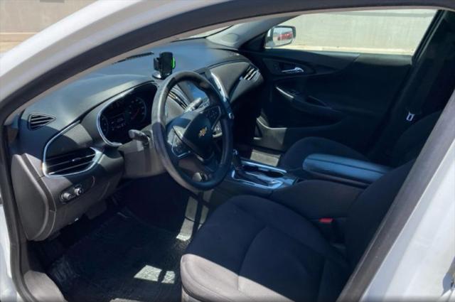 2017 Chevrolet Malibu 1LT
