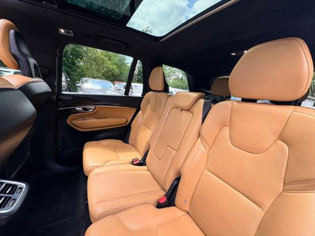 2017 Volvo XC90 T6 Momentum