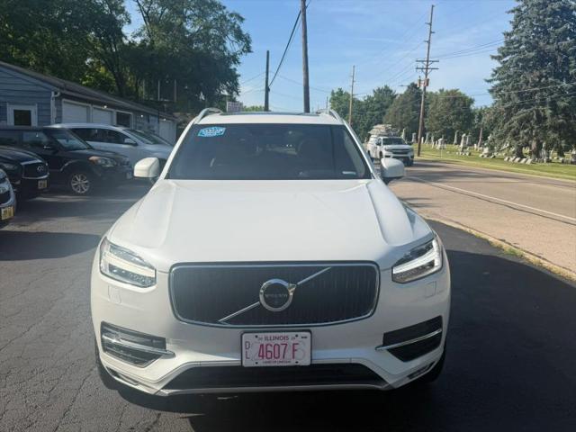 2017 Volvo XC90 T6 Momentum