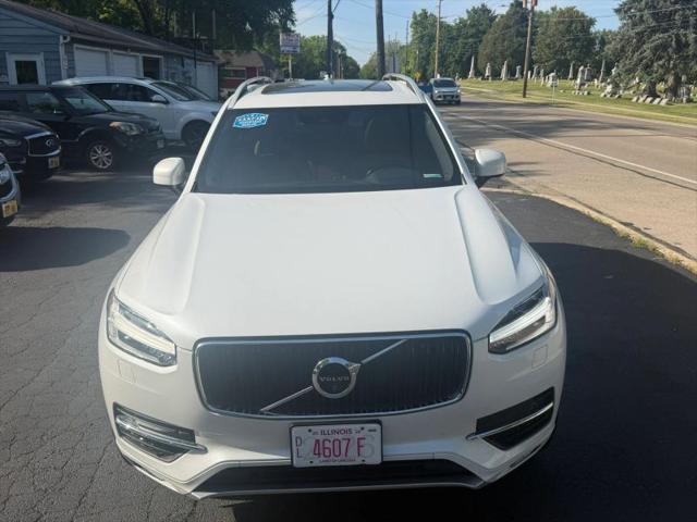 2017 Volvo XC90 T6 Momentum