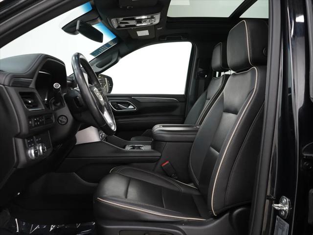 2022 GMC Yukon XL SLT