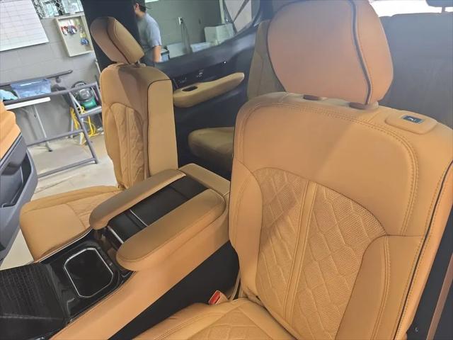 2026 Jeep Grand Wagoneer Summit Reserve 4x4