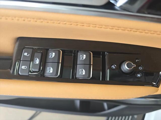 2026 Jeep Grand Wagoneer Summit Reserve 4x4