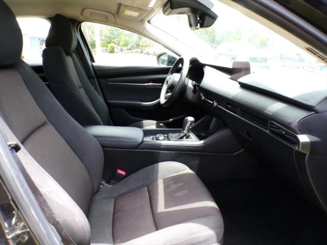 2022 Mazda Mazda3 2.0