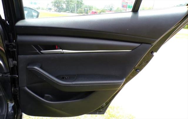 2022 Mazda Mazda3 2.0