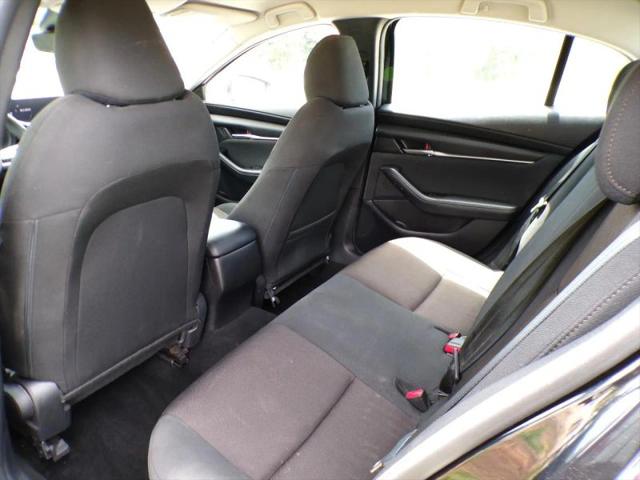 2022 Mazda Mazda3 2.0
