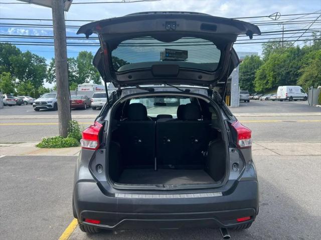 2019 Nissan Kicks SV