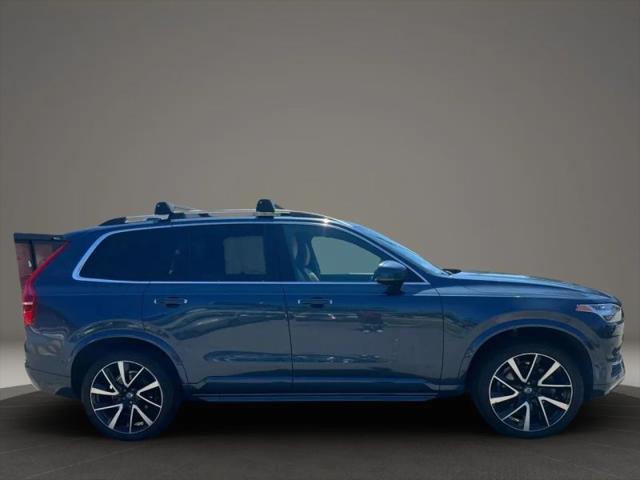 2018 Volvo XC90 T6 Momentum