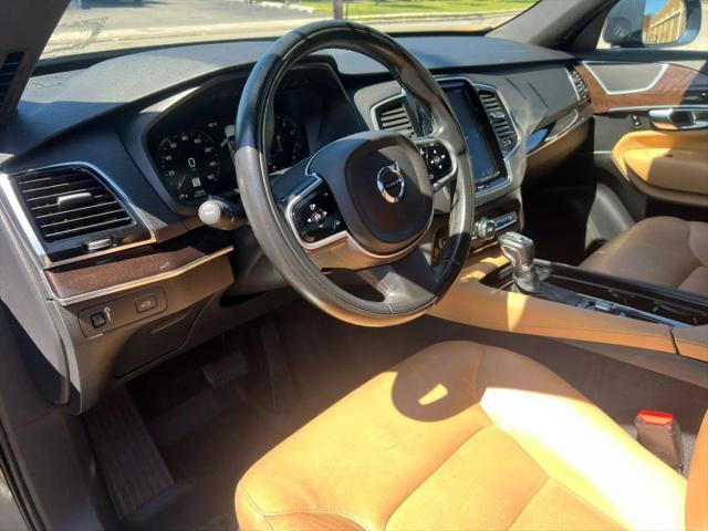2018 Volvo XC90 T6 Momentum