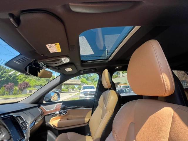 2018 Volvo XC90 T6 Momentum