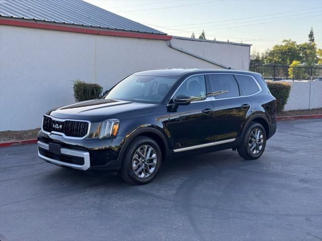 2025 Kia Telluride LX