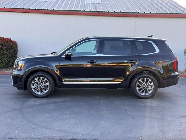 2025 Kia Telluride LX