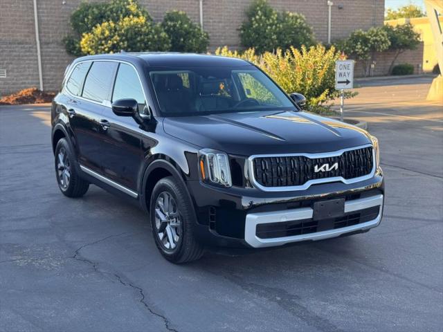 2025 Kia Telluride LX