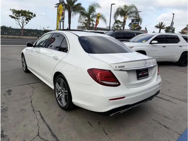 2019 Mercedes-Benz E-CLASS E 300 E 300