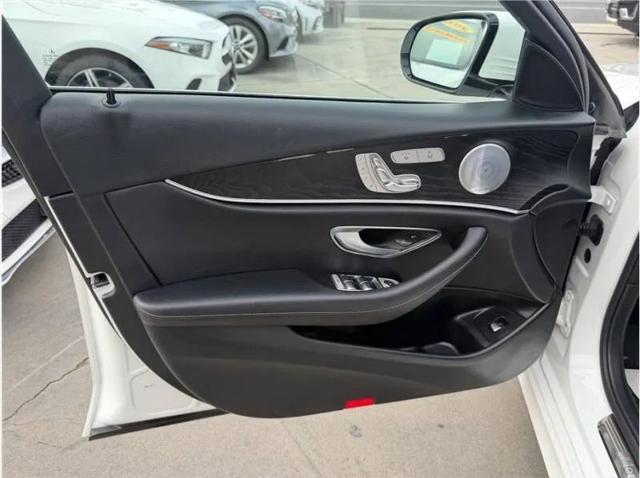 2019 Mercedes-Benz E-CLASS E 300 E 300