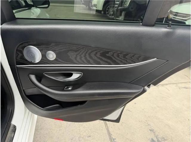 2019 Mercedes-Benz E-CLASS E 300 E 300