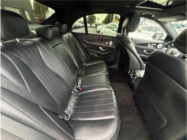 2019 Mercedes-Benz E-CLASS E 300 E 300