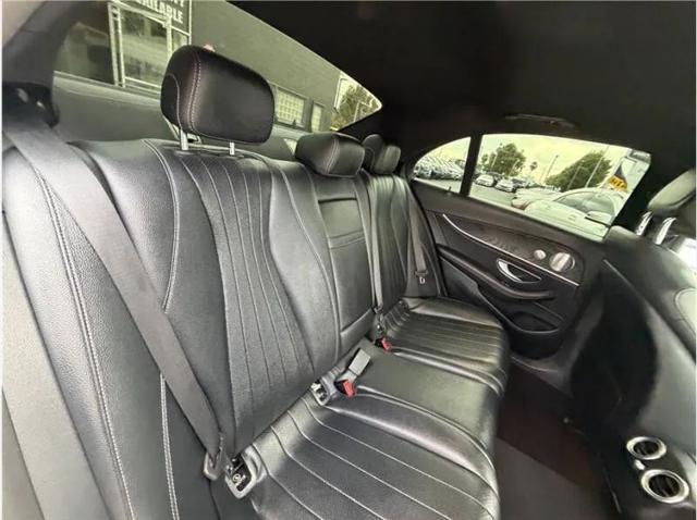 2019 Mercedes-Benz E-CLASS E 300 E 300