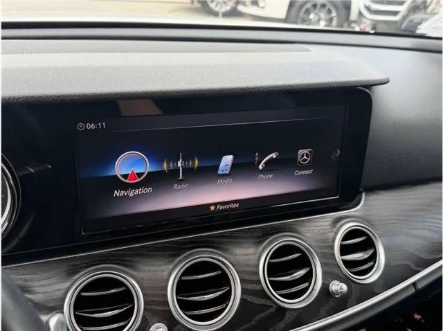 2019 Mercedes-Benz E-CLASS E 300 E 300