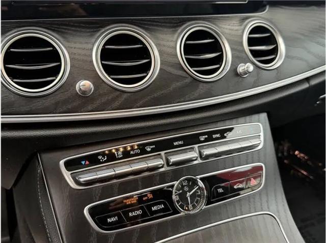 2019 Mercedes-Benz E-CLASS E 300 E 300